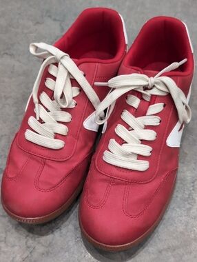 DV by Dolce Vita Red Sneakers with Cream Laces